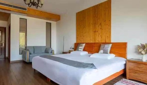 Habitación triple Confort, balcón, vistas a la montaña