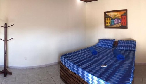 Habitación Confort con 1 cama doble o 2 individuales