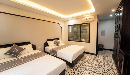 Dormitorio compartido Deluxe, balcón