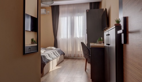 Habitación Deluxe doble, 1 cama de matrimonio grande, vistas al jardín
