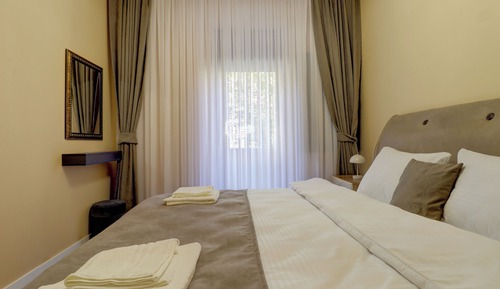 Suite, 1 cama de matrimonio grande con sofá cama, balcón