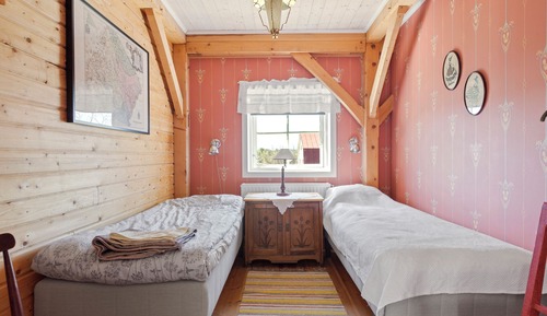 Habitación con 1 cama doble o 2 individuales, vistas al jardín