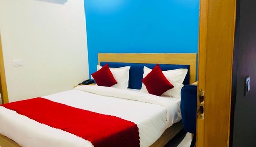 Habitación básica doble, vistas a la ciudad
