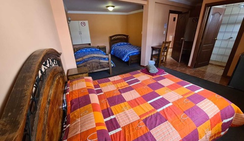 Habitación cuádruple (Baño Privado)