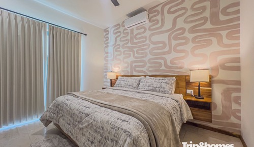 Comfort Suite + Terrace 12