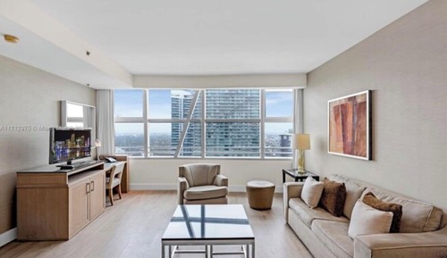 Apartamento de lujo, vistas a la ciudad
