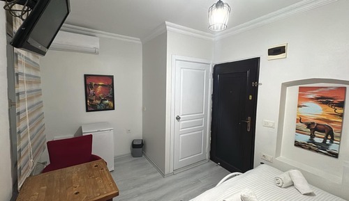 Estudio Deluxe