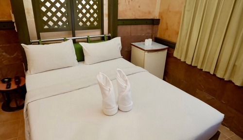 Habitación Deluxe doble, 1 cama de matrimonio, vistas al jardín