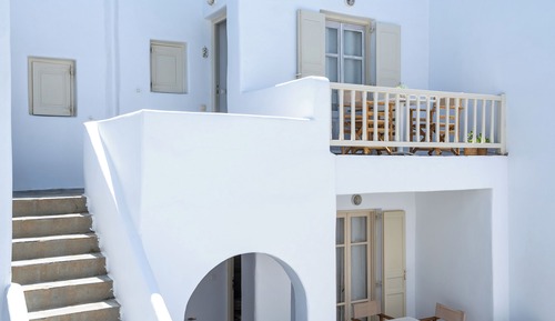Habitación triple, balcón