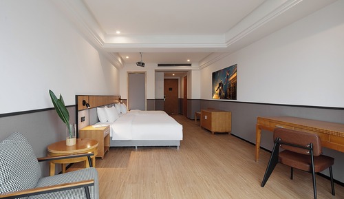 Habitación triple económica