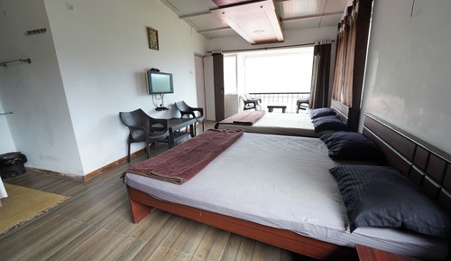 Habitación estándar doble, varias camas