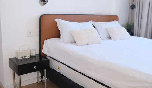 Habitación superior, varias camas, vistas a la ciudad