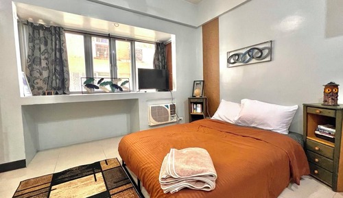 Habitación con 1 cama doble o 2 individuales, vistas a la ciudad