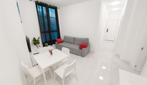 Apartamento, 2 habitaciones, vistas a la ciudad