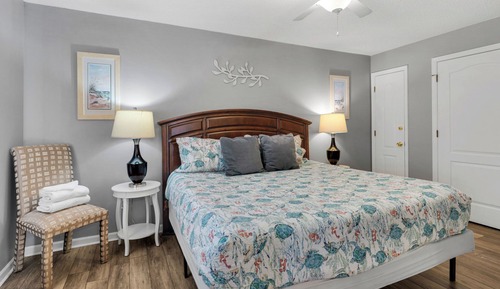 Apartamento, varias camas, balcón, vistas al jardín (Horizon South 77C)