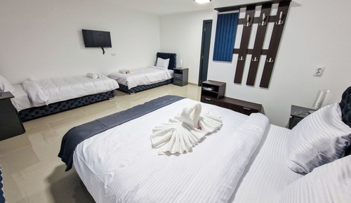 Habitación cuádruple Confort
