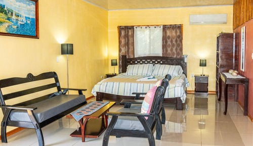 Habitación doble superior, balcón, vistas al mar