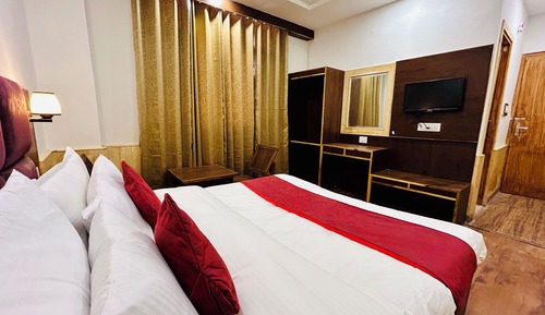 Basic Double Room