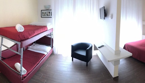 Habitación cuádruple familiar, balcón