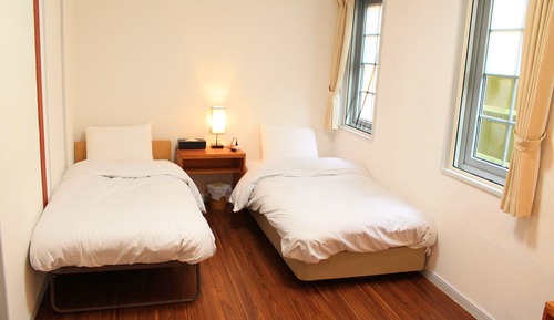 Habitación Business triple, 3 camas individuales, no fumadores, en la zona del patio