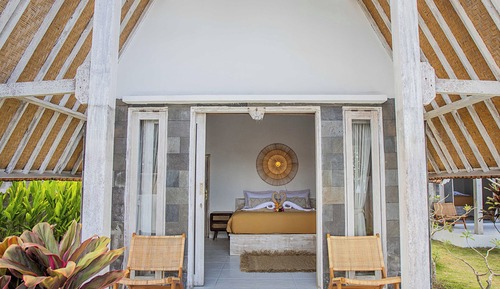 Villa familiar, vistas al jardín