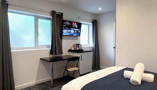 Habitación sénior, 1 cama doble, accesible en silla de ruedas, Aire acondicionado