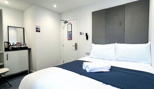 Habitación Deluxe, 1 cama doble, no fumadores, Aire acondicionado