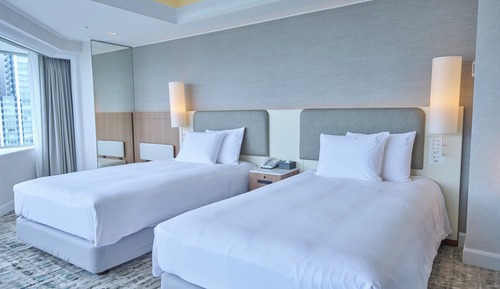 Suite, 2 camas individuales, en esquina (Canal View)