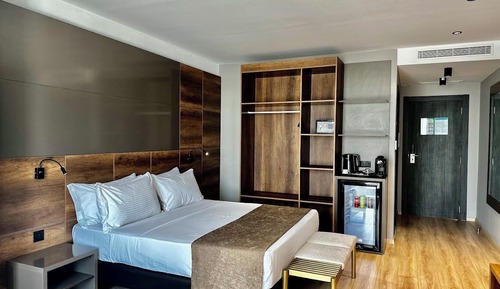 Habitación con 1 cama doble o 2 individuales