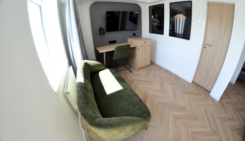 Habitación Confort doble, balcón, vistas a la ciudad