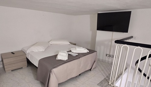 Dúplex básico, no fumadores, baño privado
