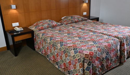 Habitación superior con 2 camas individuales