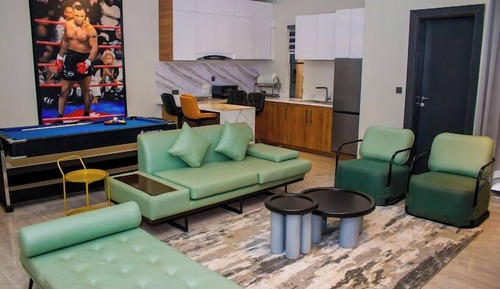 Apartamento junior, balcón, vistas a la ciudad