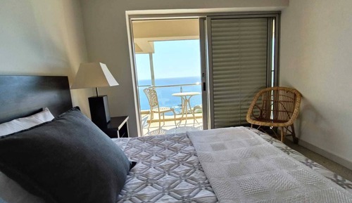 Dúplex Deluxe, vistas al mar