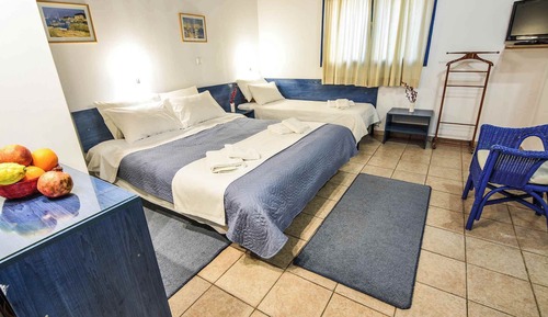 Habitación superior, vistas al jardín