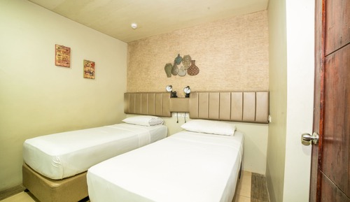 Habitación Confort con 2 camas individuales
