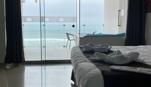 Suite Confort, balcón, vistas a la playa