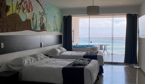 Habitación junior doble, balcón, vistas a la playa
