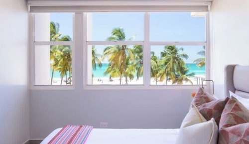 Apartamento, 2 habitaciones, frente a la playa