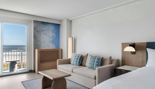 Habitación, 1 cama de matrimonio grande, balcón, frente al mar (Balcony)