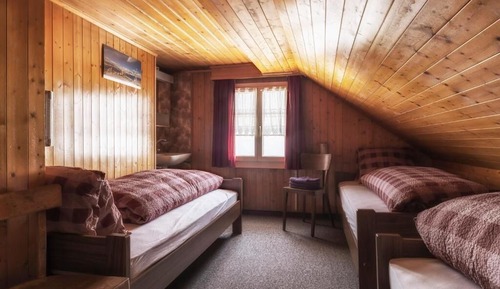 Habitación triple clásica