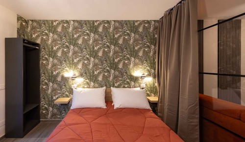 Apartamento Deluxe, 2 camas de matrimonio, cocina, vistas al patio