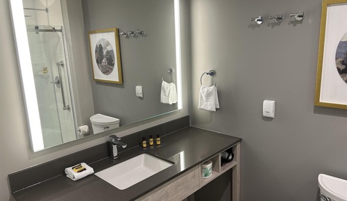 Habitación estándar, 2 camas de matrimonio, no fumadores, cocina básica (Shower Only)