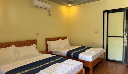 Habitación estándar con 1 cama doble o 2 individuales, vistas a la playa