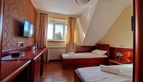 Habitación Confort con 2 camas individuales, vistas a la montaña