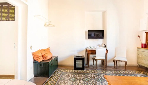 Habitación triple estándar, balcón, vistas a la ciudad