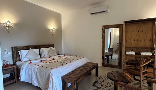 Habitación Deluxe, balcón, vistas a la piscina