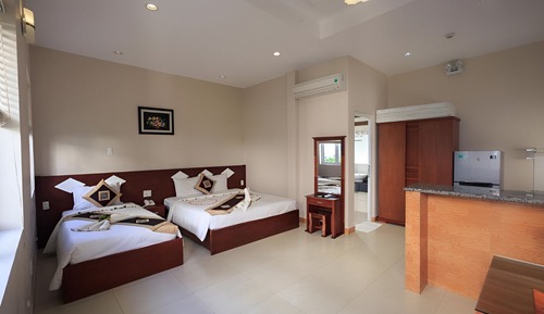 Habitación triple Deluxe, balcón, vistas al jardín