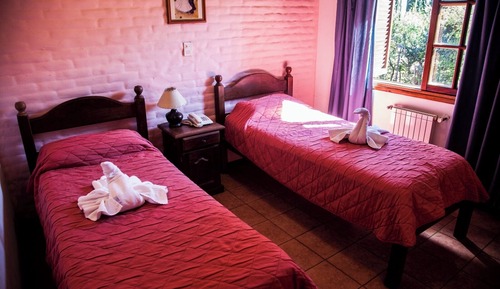 Habitación estándar con 1 cama doble o 2 individuales