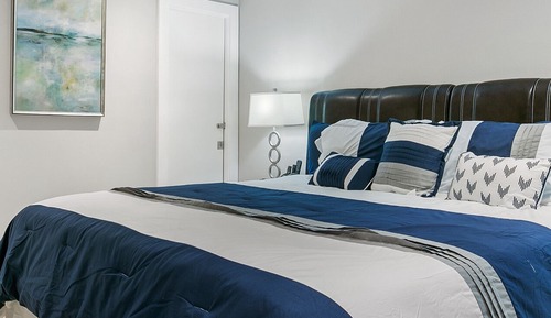 Apartamento, 2 habitaciones, cocina, vistas al jardín